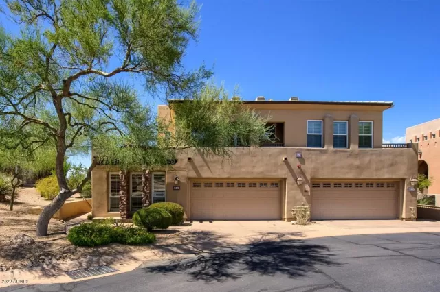 MLS: 6113860 Condo For Sale