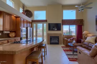 Photo #6: 6113860 Listing