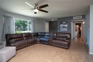 Photo #1: 6113944 Listing