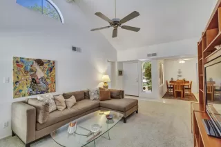 Photo #4: 6114135 Listing 