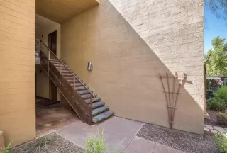 Photo #3: 6114270 Listing