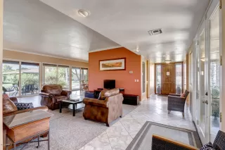 Photo #1: 6114394 Listing