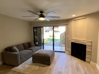 Photo #4: 6114584 Listing