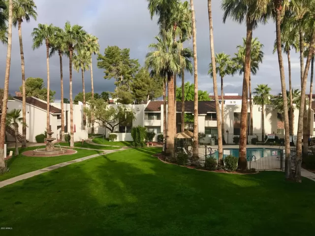 MLS: 6114606 Condo For Sale