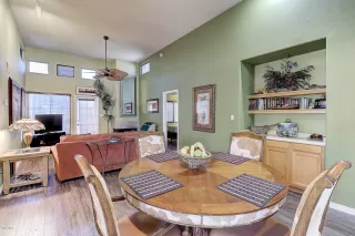 Photo #2: 6114733 Listing