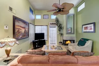 Photo #3: 6114733 Listing