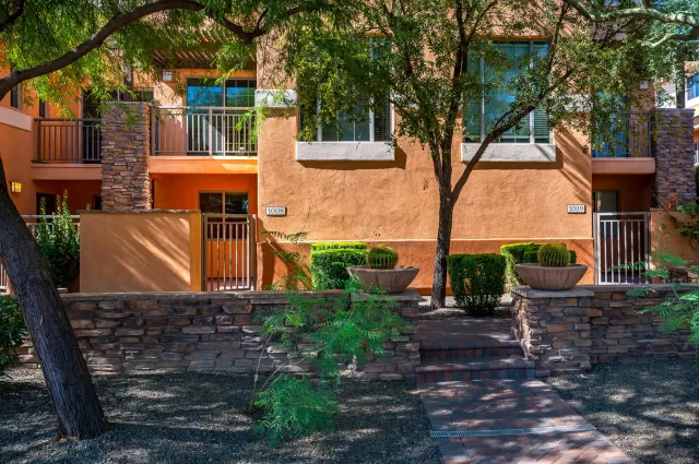 MLS: 6115421 Condo For Sale