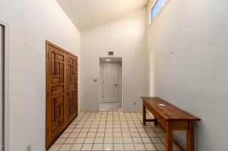 Photo #2: 6115495 Listing