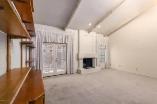 Photo #3: 6115495 Listing