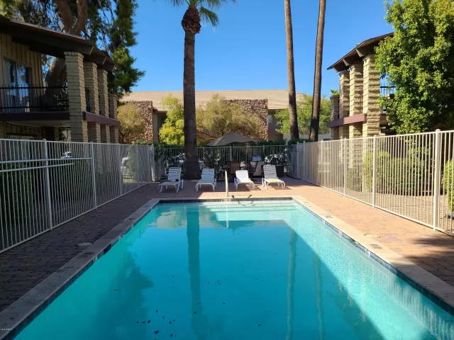 MLS: 6115882 Condo For Sale