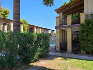 Photo #2: 6115882 Listing