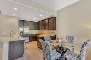 Photo #6: 6115885 Listing 