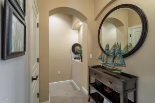 Photo #5: 6116165 Listing