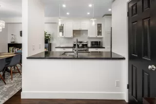 Photo #4: 6116179 Listing