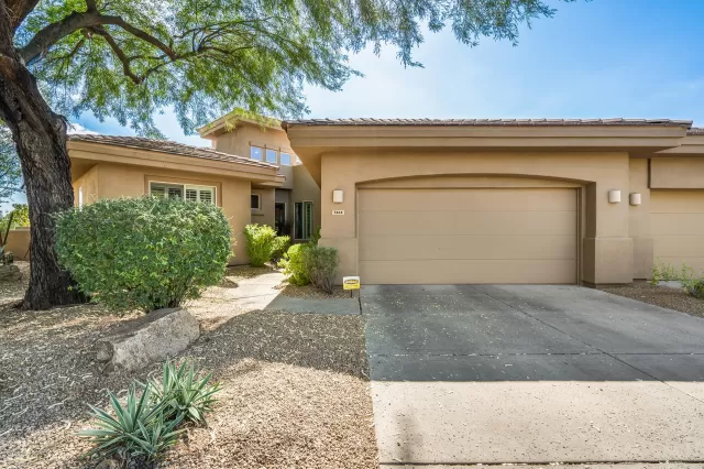 MLS: 6116564 Condo For Sale