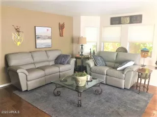 Photo #6: 6116601 Listing