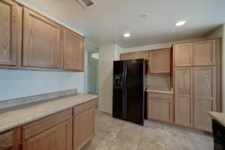 Photo #6: 6116602 Listing