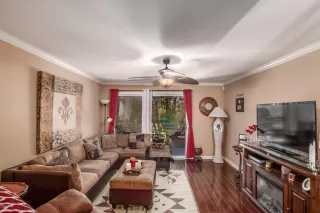 Photo #2: 6116677 Listing 