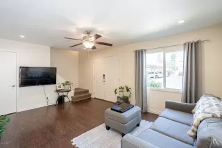 Photo #4: 6116713 Listing 