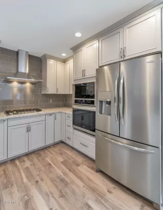 Photo #2: 6116781 Listing 