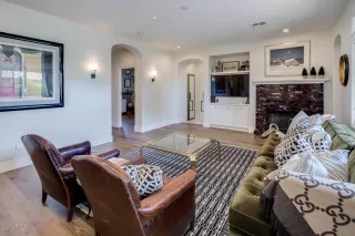 Photo #3: 6116786 Listing 