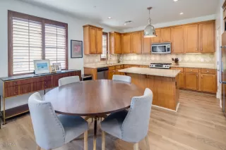 Photo #6: 6116786 Listing 