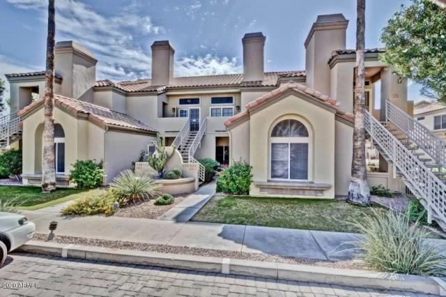 MLS: 6116841 Condo For Sale