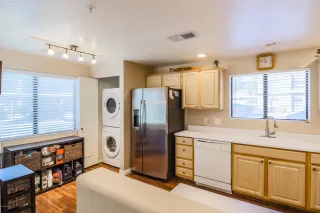 Photo #4: 6116849 Listing 