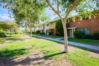 Photo #2: 6116931 Listing