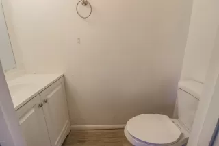 Photo #6: 6116931 Listing