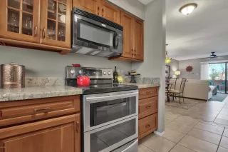 Photo #4: 6116952 Listing