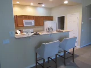 Photo #6: 6117128 Listing