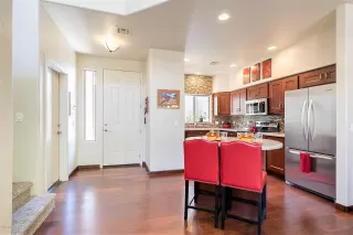 Photo #3: 6117175 Listing