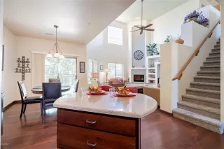 Photo #6: 6117175 Listing