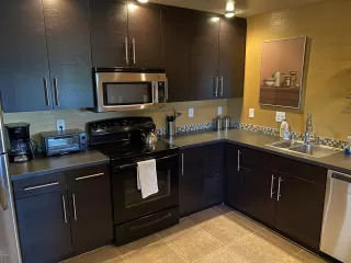 Photo #2: 6117234 Listing