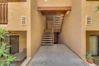 Photo #5: 6117358 Listing