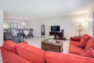 Photo #3: 6117423 Listing