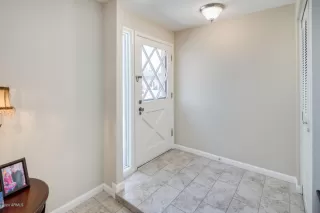 Photo #4: 6117423 Listing