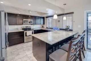 Photo #6: 6117423 Listing