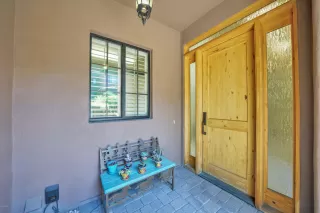 Photo #2: 6117726 Listing