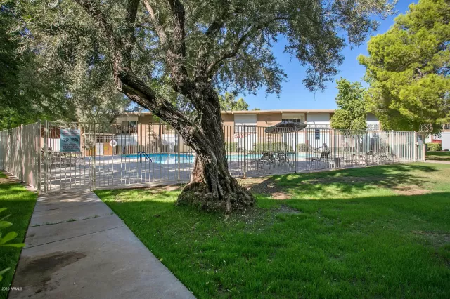 MLS: 6117826 Condo For Sale