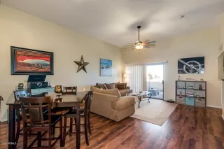 Photo #4: 6118227 Listing