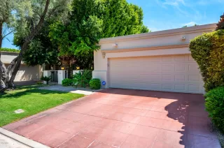 Photo #1: 6118614 Listing 
