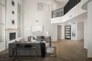 Photo #4: 6118698 Listing 