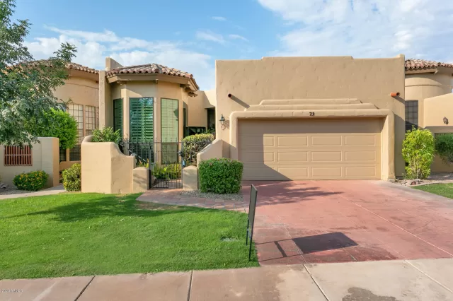 MLS: 6118742 Condo For Sale