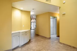 Photo #4: 6118742 Listing