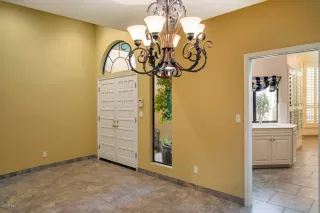 Photo #5: 6118742 Listing