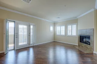 Photo #2: 6119277 Listing 