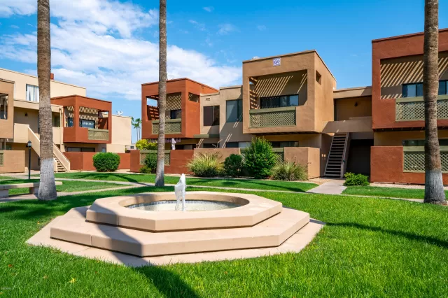 MLS: 6119712 Condo For Sale