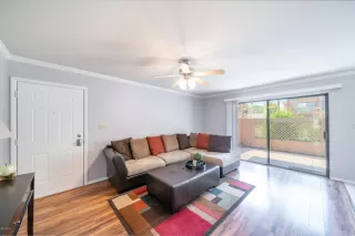 Photo #5: 6119712 Listing 